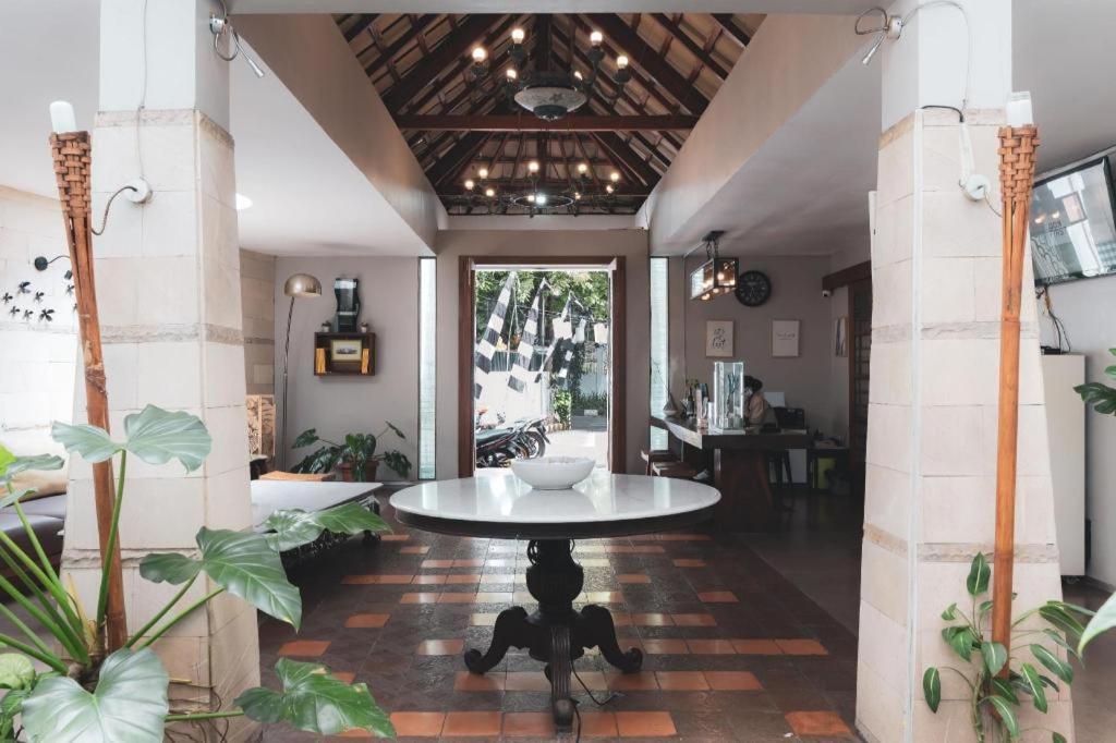 Hotel Tibera Taman Cibeunying Bandung Exterior foto