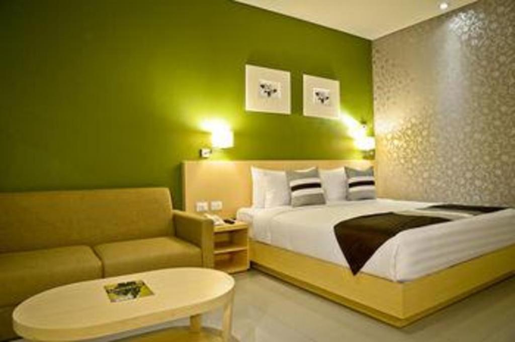 Hotel Tibera Taman Cibeunying Bandung Exterior foto